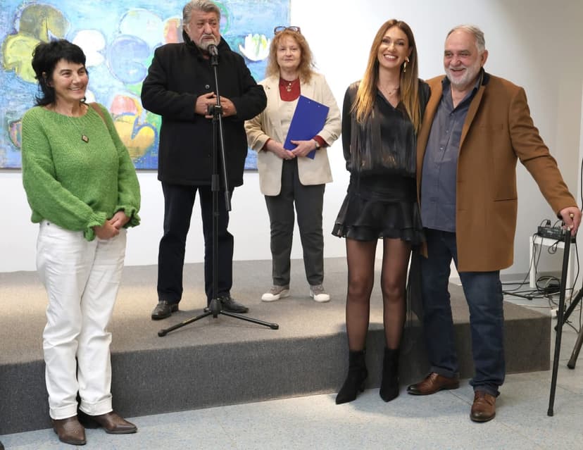 РЕНЕСАНС - Снимка 1