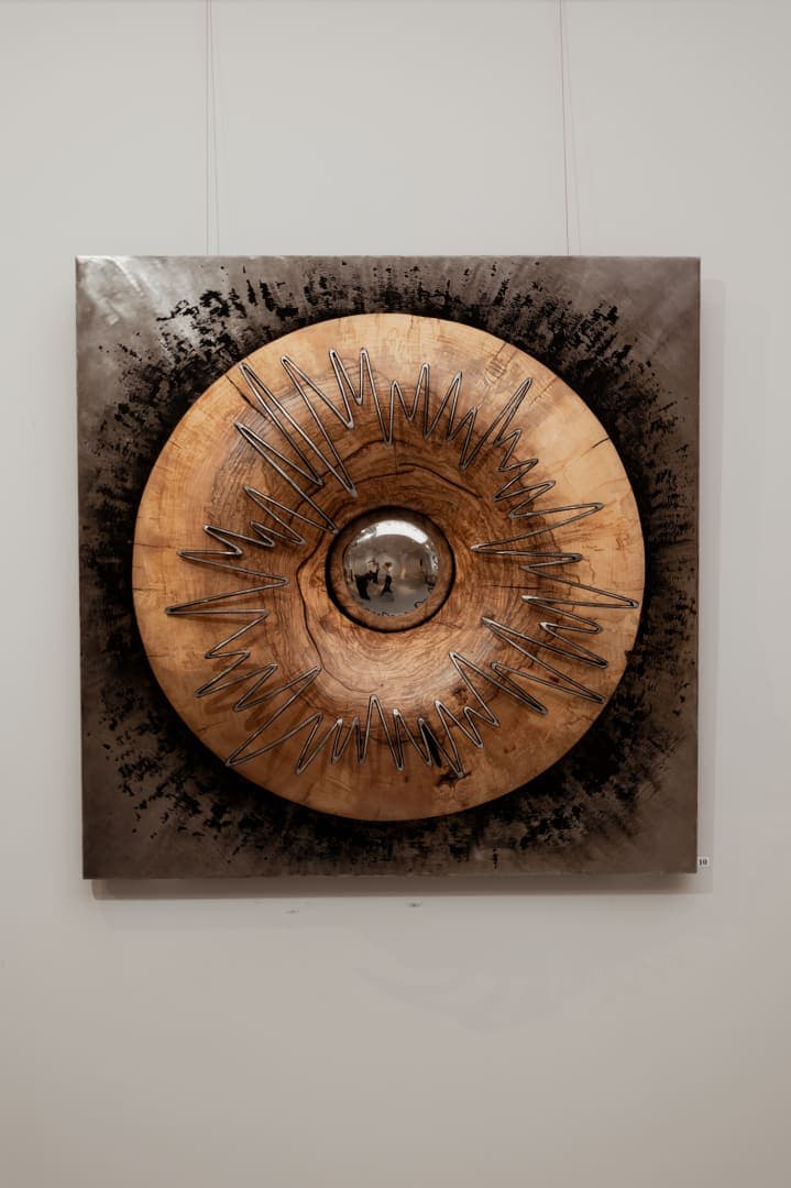 „Общи черти“ – Десислава Латинова в nOva art space - Снимка 1